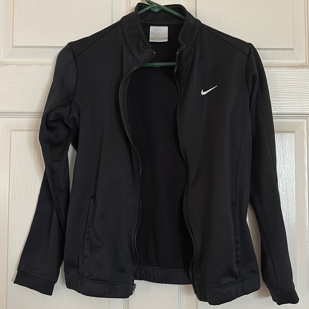 Nike jacket size small